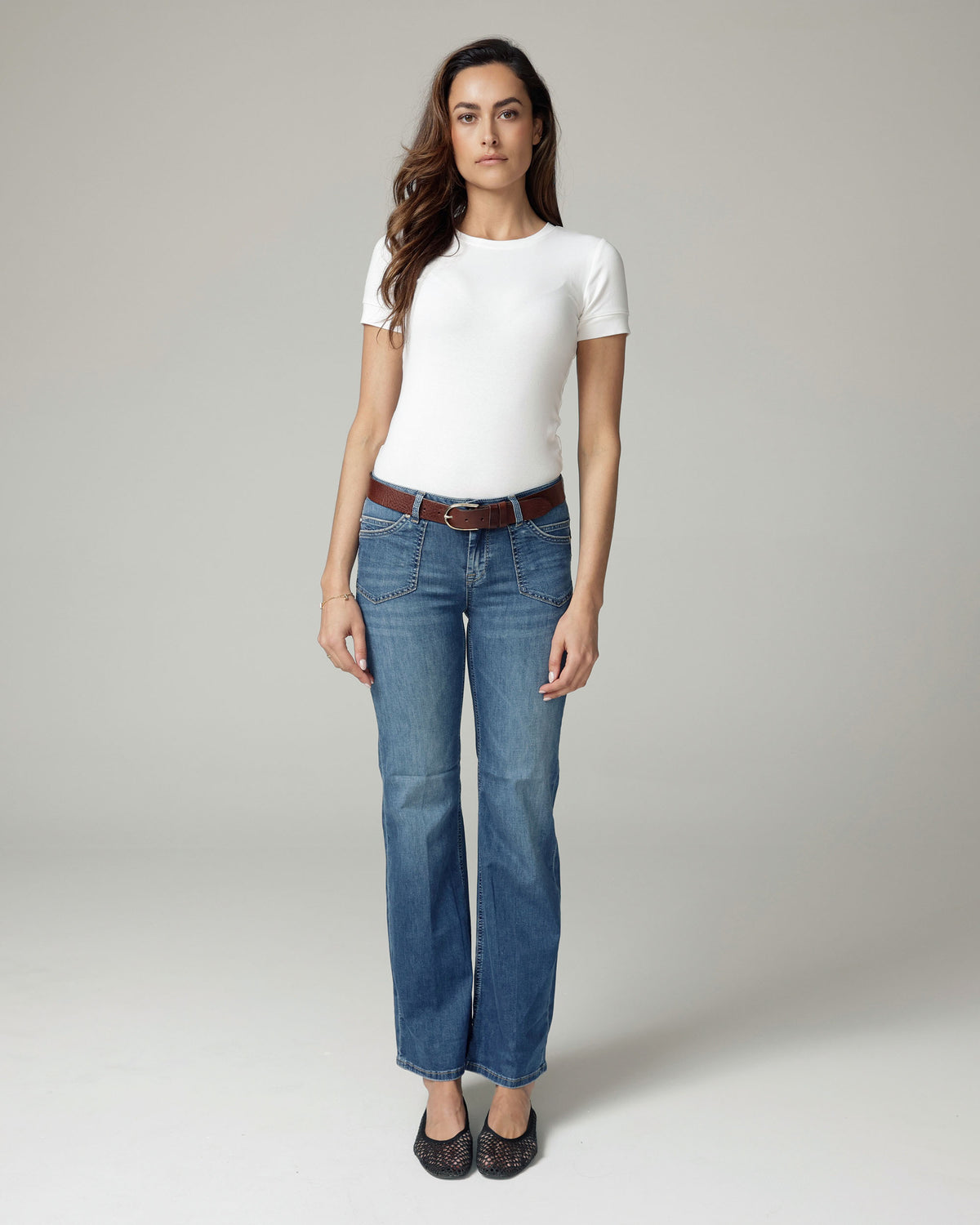 Light Used-Wash Blue Wide-Leg Mid-Rise Jeans | The Lolita