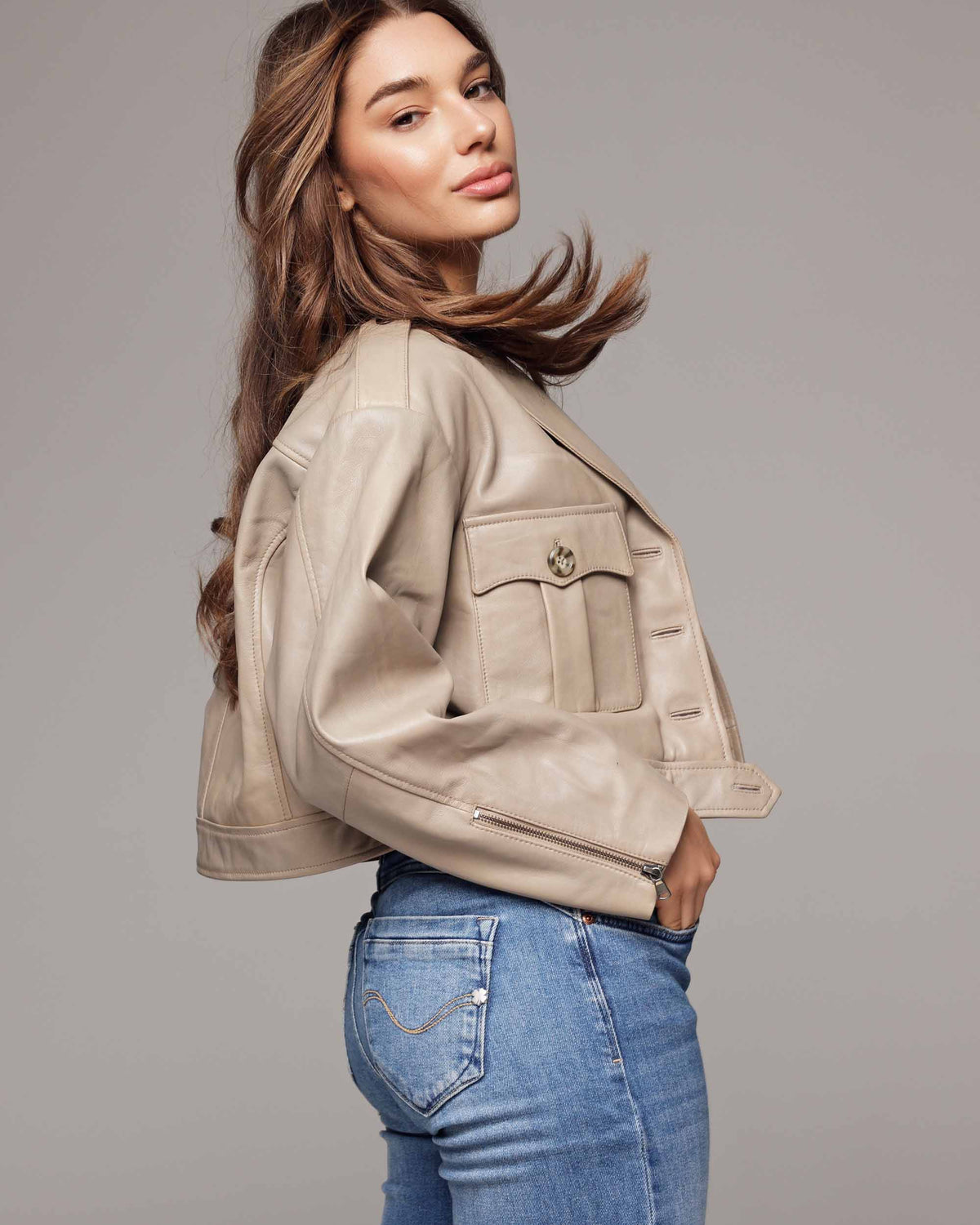 Taupe