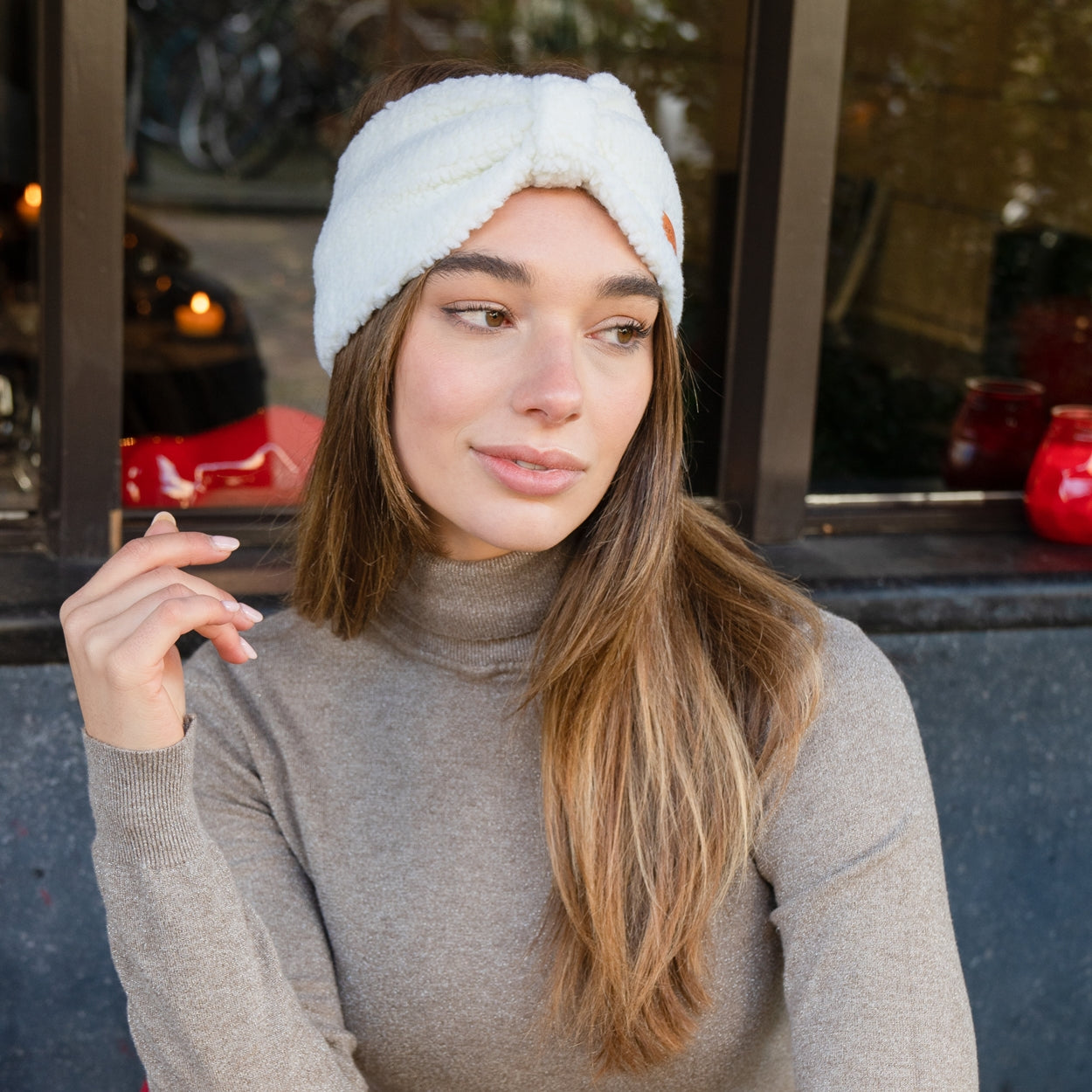 White Ear Warmer Headband AMSHRTG – AMSTERDAM HERITAGE